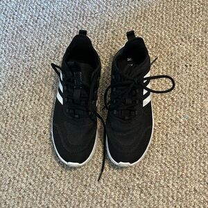 Adidas Nario Move shoes. Size 7.5
